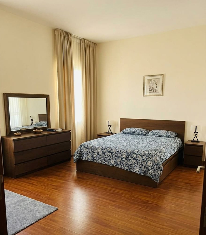 76 Dark Walnut Wood King Bed Set with Mattress, 2 Nightstands & Dresser with Mirror | Used Furniture - Image 1