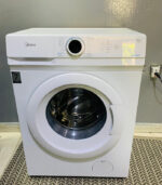 Midea MF 100 7kg Front Load Washing Machine with 1000 RPM & HealthGuard in White | Used Washer & Pre-Owned Laundry Appliance