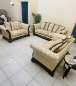 Pre-Owned Classic 7-Seater Sofa Set — Used Traditional Living Room Furniture with Damask Pattern